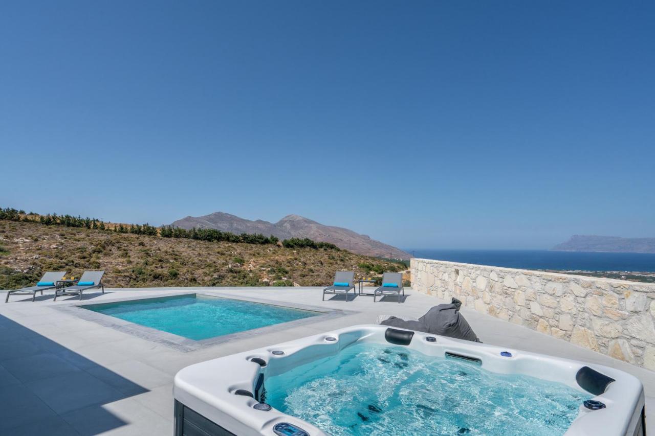 Luxurious Villa Cretan Aura With Private Heated Pool, Jacuzzi And Playroom Agios Ioannis  Buitenkant foto