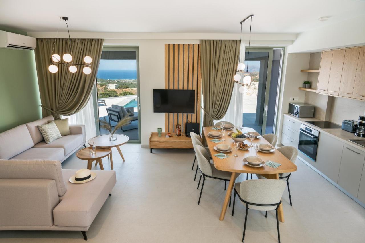 Luxurious Villa Cretan Aura With Private Heated Pool, Jacuzzi And Playroom Agios Ioannis  Buitenkant foto